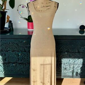 Sleeveless Shimmer Maxi Dress in Gold Champagne